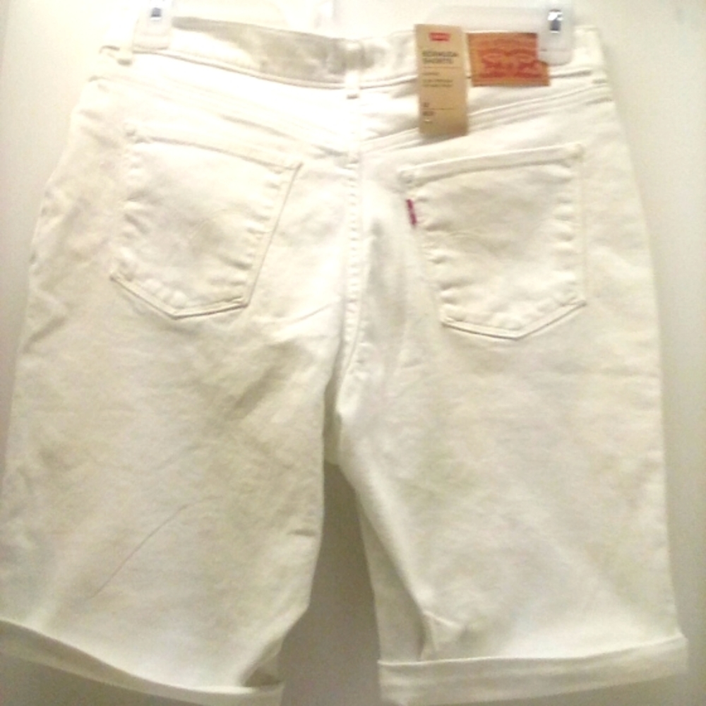 Levi Strauss & Co. Bermuda Shorts Mid Rise Size 12 W 31